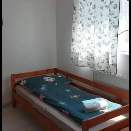 Balatoni Feszek Бадачоньтомай